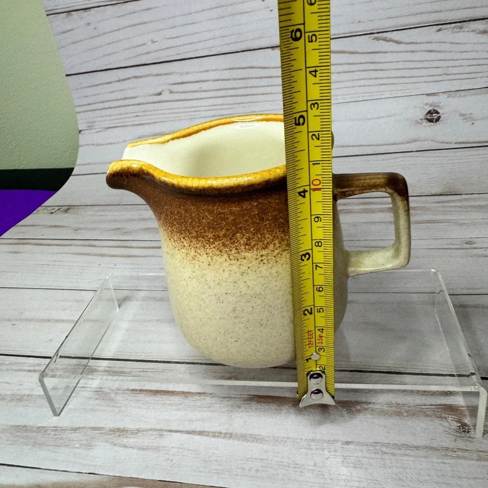 Mikasa Stylekraft C0900 Creamer Pitcher Brown Cream Speckled‎ Japan Vintage